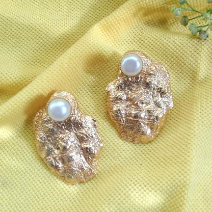 Vintage Textured Gold-Plated Pearl Studs